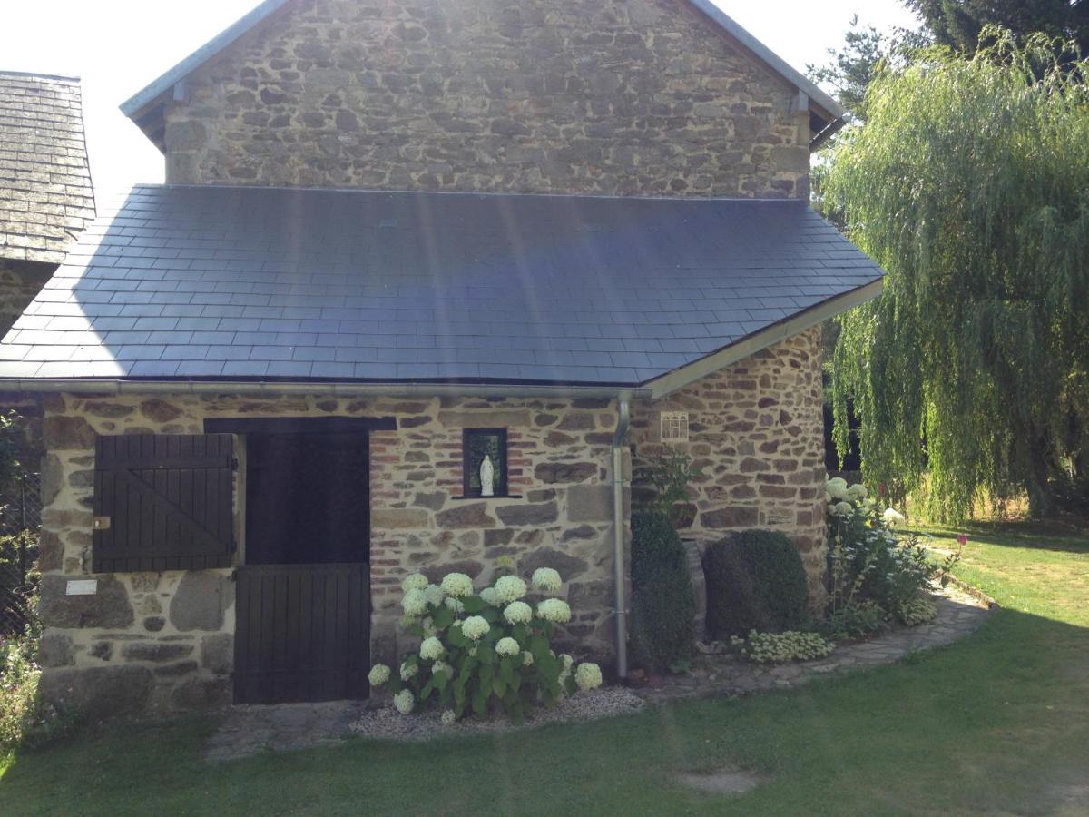 B&B Maison Coralie Sainte-Christine  ภายนอก รูปภาพ